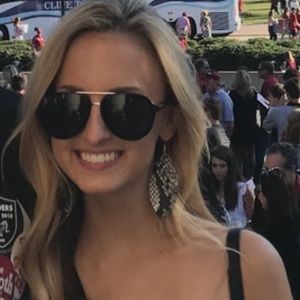 Meet your Posher, Lindsey